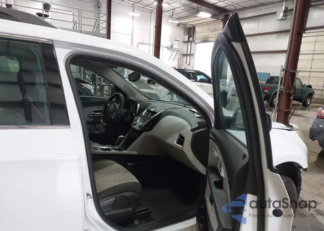 2015 Chevrolet Equinox Ls z USA, uszkodzony, nr VIN 2GNFLEEK1F6218450